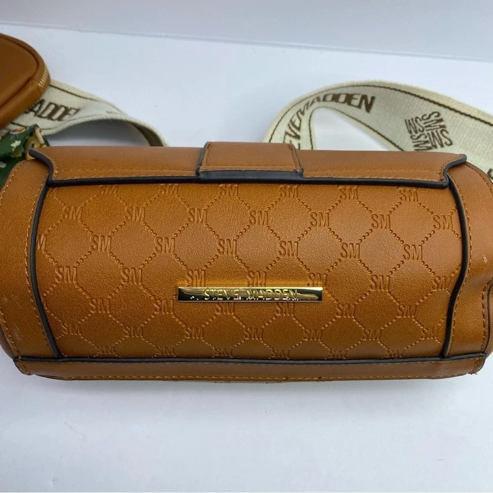 Steve Madden Brown Crossbody Bag with Accessories - Picture 5 of 6